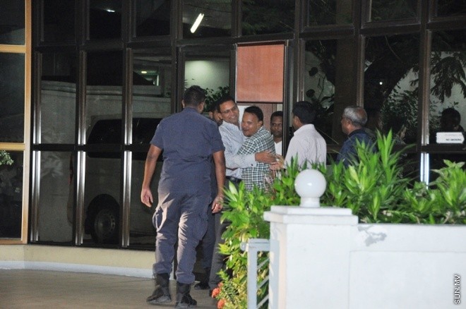 ކުރީގެ ޑިފެންސް މިނިސްޓަރު ކާނަލް ރިޓަޔާޑު މުހައްމަދު ނާޒިމް 11 އަހަރަށް ޖަލަށްލުމަށް ހުކުމް އިއްވުން --- ސަން ފޮޓޯ/ އަލީ ނަސީރު