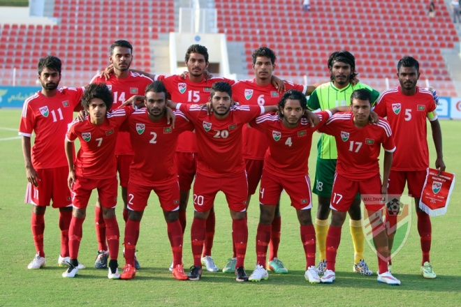 27 މާޗް 2015: އޭއެފްސީ 23 އަހަރުން ދަށުގެ ޗެމްޕިއަންޝިޕް ކޮލިފިކޭޝަންގައި ރާއްޖެއާއި އިރާގު ބައްދަލުކުރި މެޗުގައި ރާއްޖޭގެ ފުރަތަމަ 11 -- ފޮޓޯ: އެފްއޭއެމް