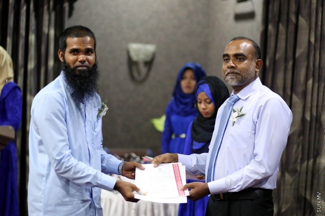 އޭޕްރީލް 18، 2015: ކްރިމިނަލް ކޯޓުގެ އަހަރީ ދުވަސް ފާހަގަކުރުމުގެ ގޮތުން ނަސަންދުރާ ޕެލަސް ހޮޓަލުގައި ބޭއްވި ހަފްލާގެ ތެރެއިން -- ސަން ފޮޓޯ/ފަޔާޒު މޫސާ