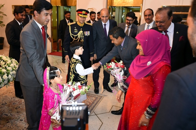 މޭ، 7، 2015: ރައީސުލްޖުމްހޫރިއްޔާ، ޕާކިސްތާނުގެ ރައީސާ ބައްދަލު ކުރެއްވުން -- ފޮޓޯ/ ރައީސް އޮފީސް