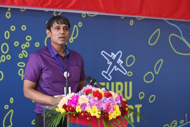 މޭ 28، 2015: ރ އަތޮޅު އިފުރު އެއާޕޯޓު ހުޅުވުމަށް ބޭއްވި ރަސްމިއްޔާތުގެ ތެރެއިން -- ފޮޓޯ/ ރައީސް އޮފީސް