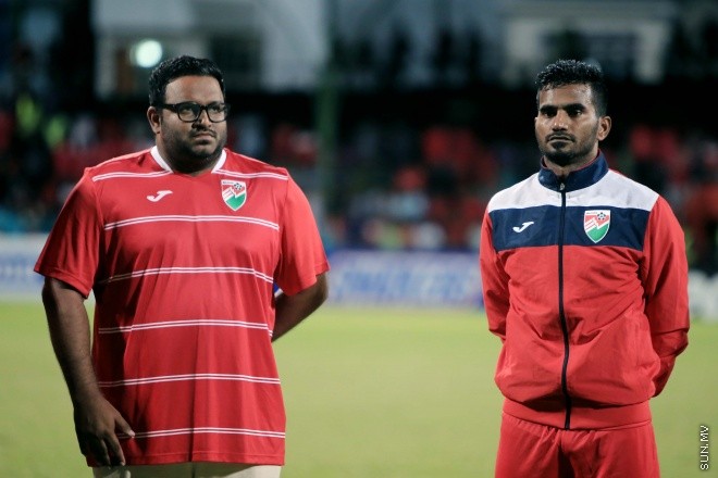 ޖޫން 11، 2015: ވޯލްޑްކަޕް ކޮލިފައިންގައި ރާއްޖެއާއި ގަތަރު ބައްދަލުކުރި މެޗުގެ ތެރެއިން -- ސަން ފޮޓޯ/ ފަޔާޒު މޫސާ