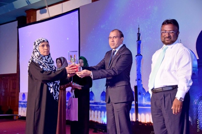 ޖޫން 13، 2015: ޤުރުއާން ކިޔެވުމުގެ 30 ވަނަ ޤައުމީ މުބާރާތް ނިންމުމުގެ ރަސްމިއްޔާތުގެ ތެރެއިން -- ސަންފޮޓޯ/ އަލީ ނަސީރު