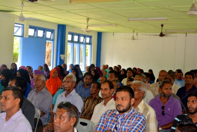 ޖުލައި، 13، 2015: ހއ. ކެލާގެ ނަރުދަމާގެ މަސައްކަތް އަމަލީގޮތުން ފެށުމުގެ ރަސްމިއްޔާތުގެ ތެރެއިން--- ސަން ފޮޓޯ: އަހުމަދު ޖައިޝަން