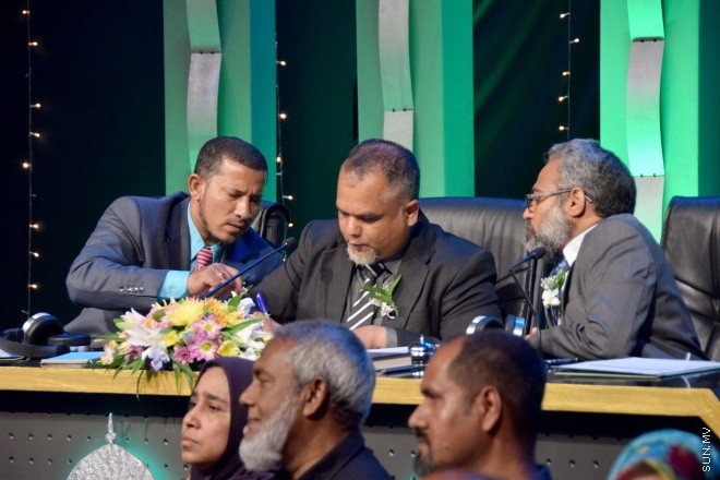 ޖުލައި 17، 2015: ޓީވީއެމް އިން އިންތިޒާމުކޮށްގެން ބޭއްވި، 1436 ވަނަ އަހަރުގެ ރަމަޟާން މަހުގެ، "ރާއްޖޭގެ އެންމެ އަލިގަދަ ތަރި" ޤުރުއާން މުބާރާތުގެ ފައިނަލް އަދި އިނާމު ދިނުމުގެ ރަސްމިއްޔާތުގެ ތެރެއިން -- ސަންފޮޓޯ/ އަލީ ނަސީރު 