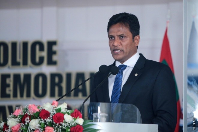 ޖޫން 23، 2015: ޕޮލިސް މެމޯރިއަލް ޑޭ ފާހަަގަކުރުމަށް އިސްކަންދަރު ކޮށީގައި ބޭއްވި ޖަލްސާގެ ތެރެއިން -- ސަން ފޮޓޯ/ފަޔާޒު މޫސާ