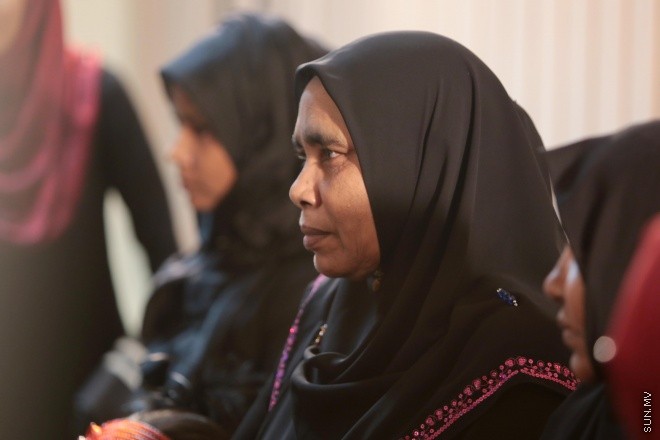 ޖޫން 23، 2015: ޕޮލިސް މެމޯރިއަލް ޑޭ ފާހަަގަކުރުމަށް އިސްކަންދަރު ކޮށީގައި ބޭއްވި ޖަލްސާގެ ތެރެއިން -- ސަން ފޮޓޯ/ފަޔާޒު މޫސާ
