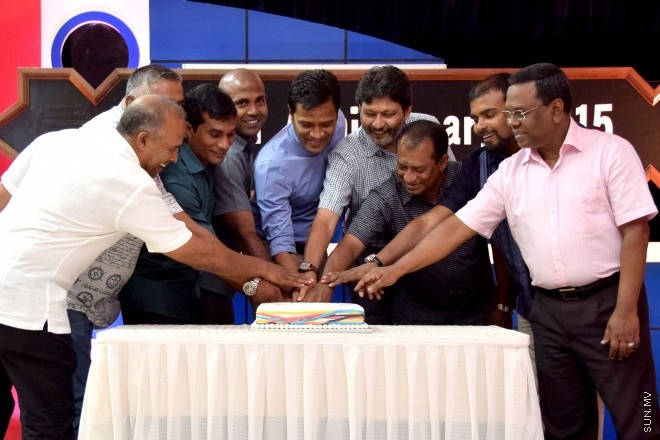 އޯގަސްޓް 26، 2015: އެލްޖީއޭގެ ފަސްވަނަ  އަހަރީ ދުވަސް ފާހަގަ ކުރުމައް ބޭއްވި ރަސްމިއްޔާތުގެ ތެރެއިން --- ސަން ފޮޓޯ ޔޫސުފް ސޮފްވާން 