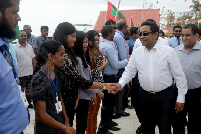 ސެޕްޓެމްބަރ 1، 2015: މާޅޮސްމަޑުލުއުތުރުބުރީ މަޑުއްވަރީ އާ އިންޖީނުގެ ރައީސުލްޖުމްހޫރިއްޔާ ހުޅުއްވައިދެއްވުން -- ފޮޓޯ/ރައީސް އޮފީސް