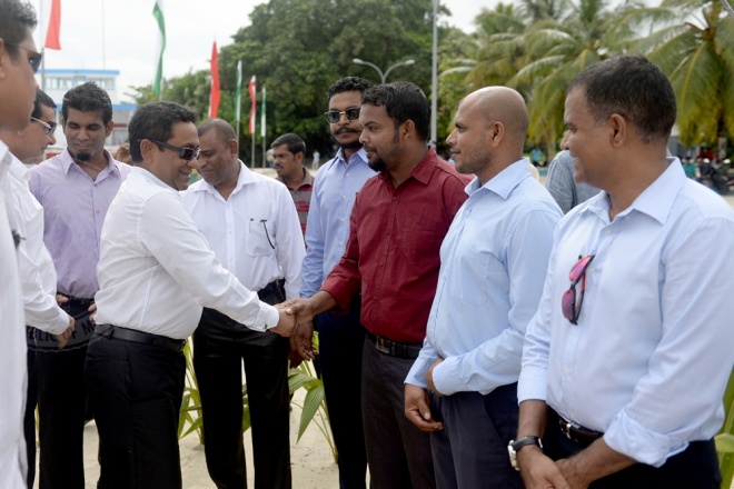 ސެޕްޓެމްބަރ 1، 2015: މާޅޮސްމަޑުލުއުތުރުބުރީ އިންނަމާދޫ އާ އިންޖީނުގެ ރައީސުލްޖުމްހޫރިއްޔާ ހުޅުއްވައިދެއްވުން --- ފޮޓޯ/ރައީސް އޮފީސް