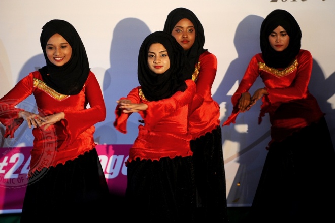 ސެޕްޓެމްބަރ 1، 2015: މާޅޮސްމަޑުލުއުތުރުބުރީ އިންނަމާދޫ އާ އިންޖީނުގެ ރައީސުލްޖުމްހޫރިއްޔާ ހުޅުއްވައިދެއްވުން --- ފޮޓޯ/ރައީސް އޮފީސް