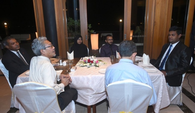 އޮކްޓޯބަރ 2، 2015: ސަޢުދީ ޢަރަބިއްޔާގެ 85 ވަނަ ގައުމީ ދުވަސް ފާހަގަ ކުރުމަށް ޕެރަޑައިސް އައިލެންޑް ރިޒޯޓްގައި ބޭއްވި ހަފްލާގެ ތެރެއިން -- ފޮޓޯ/ރައީސް އޮފީސް