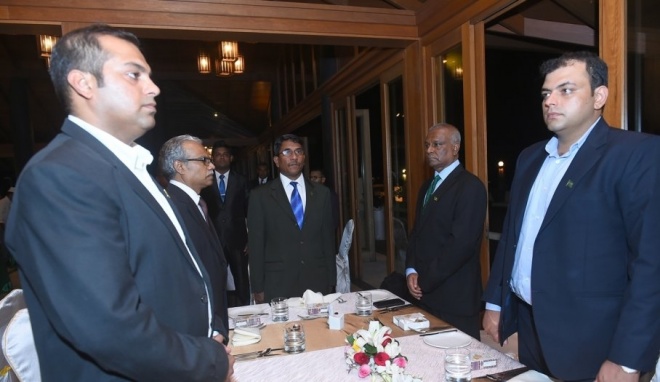 އޮކްޓޯބަރ 2، 2015: ސަޢުދީ ޢަރަބިއްޔާގެ 85 ވަނަ ގައުމީ ދުވަސް ފާހަގަ ކުރުމަށް ޕެރަޑައިސް އައިލެންޑް ރިޒޯޓްގައި ބޭއްވި ހަފްލާގެ ތެރެއިން -- ފޮޓޯ/ރައީސް އޮފީސް