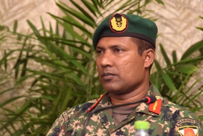އޮކްޓޯބަރ 20، 2015، ފިނިފެންމާ ލޯންޗުގައި އެއްޗެއް ގޮއްވާލި ހާދިސާ ތަހުގީގު ކުރުމަށް އުފެއްދި ނެޝަނަލް އިނކުއަރީ ކޮމިޝަނުން ނޫސްވެރިންނަށް މައުލޫމާތު ދިނުމަށް ބޭއްވި ބައްދަލު ވުމުގެ ތެރެއިން -- ސަންފޮޓޯ/ ފަޔާޒު މޫސާ
