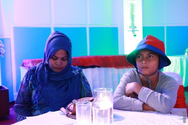 ނުވެމްބަރ 21، ދަނޑުވެރިކަމާއި މަސްވެރިކަމުގެ ދުވަހުގެ މުނާސަބަތާ ގުޅުވައިގެން "މަސްވެރިންނާއި ދަނޑުވެރިންގެ ހަވީރު" ނަމުގައި ދަރުބާރުގޭގައި ބޭއްވި ޖަލްސާ ތެރެއިން -- ސަން ފޮޓޯ/ފަޔާޒު މޫސާ