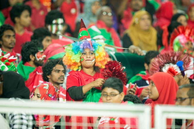 ޑިސެމްބަރު 28، 2015؛ އިންޑިއާގެ ޓްރިވެންޑްރަމްގައި ކުރިއަށްދާ ސާފް ސުޒުކީ ކަޕްގައި ރާއްޖެ އާއި އަފްގާނިސްތާން ބައްދަލު ކުރި މެޗުގެ ތެރެއިން-- ފޮޓޮ/ އިމޭޖަސް އެމްވީ
