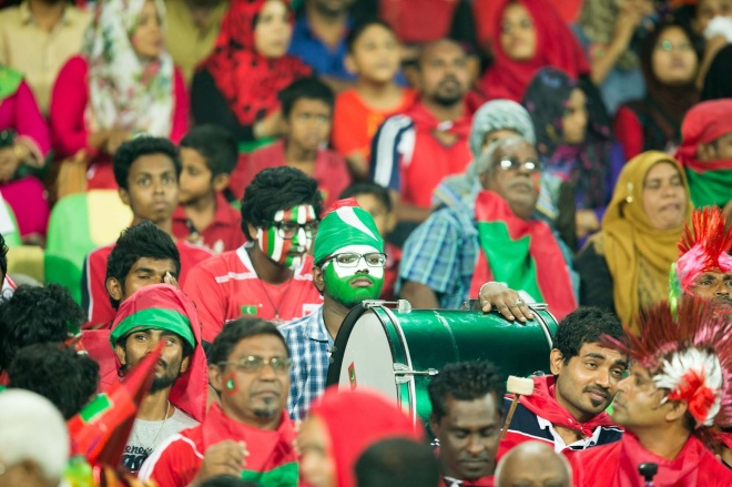 ޑިސެމްބަރު 28، 2015؛ އިންޑިއާގެ ޓްރިވެންޑްރަމްގައި ކުރިއަށްދާ ސާފް ސުޒުކީ ކަޕްގައި ރާއްޖެ އާއި އަފްގާނިސްތާން ބައްދަލު ކުރި މެޗުގެ ތެރެއިން-- ފޮޓޮ/ އިމޭޖަސް އެމްވީ