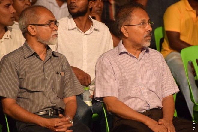19 ފެބްރުއަރީ 2016 : އާދާލަތު ޕާޓީން އާޓިފިޝަލް ބީޗުގައި ބޭވިޖަލްސާގެ ތެރެއިން --- ސަން ފޮޓޯ : މުހަންމަދު އަފްރާހް 
