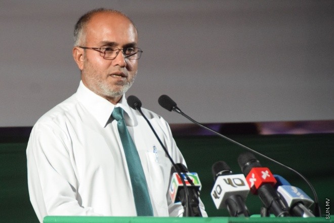 19 ފެބްރުއަރީ 2016 : އާދާލަތު ޕާޓީން އާޓިފިޝަލް ބީޗުގައި ބޭވިޖަލްސާގެ ތެރެއިން --- ސަން ފޮޓޯ : މުހަންމަދު އަފްރާހް 
