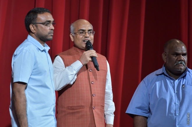 ފެބްރުއަރީ 22، 2016: އޭސީސީގެ "ބިތުފަންގި" ޑްރާމާ ސީރީޒް ޕްރިމިއާ ކުރުމަށް އޮލިމްޕަހުގައި ބޭއްވި ރަސްމިއްޔާތުގެ ތެރެއިން--ސަންފޮޓޯ: ފަޔާޒު މޫސާ
