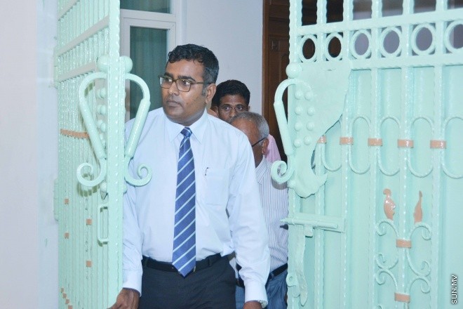 މާޗް 3، 2016: ސަރުކާރުން ސިޔާސީ ޕާޓީތަކާ އެކު ބާއްވާ މަޝްވަރާތަކުގެ ފުރަތަމަ ބައްދަލުވުމުގެ ތެރެއިން -- ސަން ފޮޓޯ/ ފަޔާޒު މޫސާ