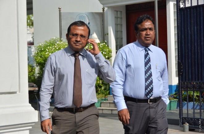 މާޗް 15، 2016: ކާނަލް ރިޓަޔާޑު މުހައްމަދު ނާޒިމް އިސްތިއުނާފު މައްސަލަ ބަލައި ނިންމާ ހުކުން ކުރުން -- ސަން ފޮޓޯ/ފަޔާޒު މޫސާ