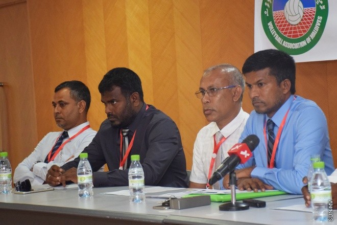 މާޗް 17، 2016: ވޮލީބޯލް އެސޯސިއޭޝަނަށް ރައީސަކު ހޮވުމަށް ބޭއްވުނު އިންތިހާބްގެ ތެރެއިން -- ސަން ފޮޓޯ/ ފަޔާޒު މޫސާ