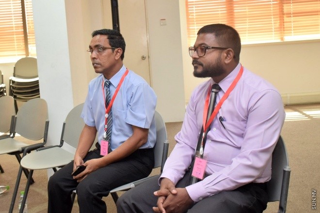 މާޗް 17، 2016: ވޮލީބޯލް އެސޯސިއޭޝަނަށް ރައީސަކު ހޮވުމަށް ބޭއްވުނު އިންތިހާބްގެ ތެރެއިން -- ސަން ފޮޓޯ/ ފަޔާޒު މޫސާ
