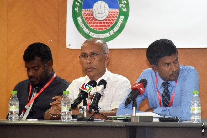 މާޗް 17، 2016: ވޮލީބޯލް އެސޯސިއޭޝަނަށް ރައީސަކު ހޮވުމަށް ބޭއްވުނު އިންތިހާބްގެ ތެރެއިން -- ސަން ފޮޓޯ/ ފަޔާޒު މޫސާ