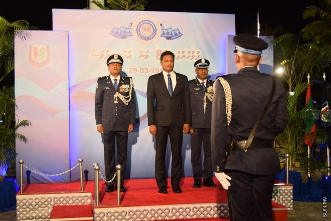 މާޗް 28، 2016: ރާއްޖޭގައި ފުލުހުންގެ ހިދުމަތްފެށިތާ 83 އަހަރު ފުރުން ފާހަގަކުރުމަށް ބޭއްވުނު ދިދަނެގުމުގެ ހާއްސަ ރަސްމިއްޔާތުގެ ތެރެއިން -- ސަން ފޮޓޯ/ފަޔާޒު މޫސާ