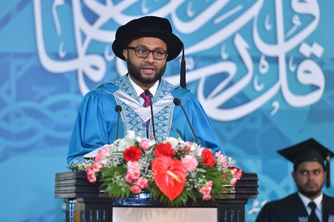 އޭޕްރީލް 1، 2016: އިސްލާމިިކް ޔުނިވަސިޓީގެ ފުރަތަމަ ދަސްވެނިވުމުގެ ރަސްމިއްޔާތުގެ ތެރެއިން -- ފޮޓޯ/ރައީސް އޮފީސް