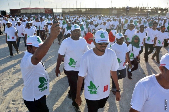 ޖޫން 4، 2016: މިނިވަން މުއައްސަސާތަކުން ހުޅުމާލޭގައި ހިންގި ގަސް އިންދުމުގެ ޕްރޮގުރާމުގެ ތެރެއިން ސަން ފޮޓޯ/ ޔޫސުފް ސޮފްވާން
