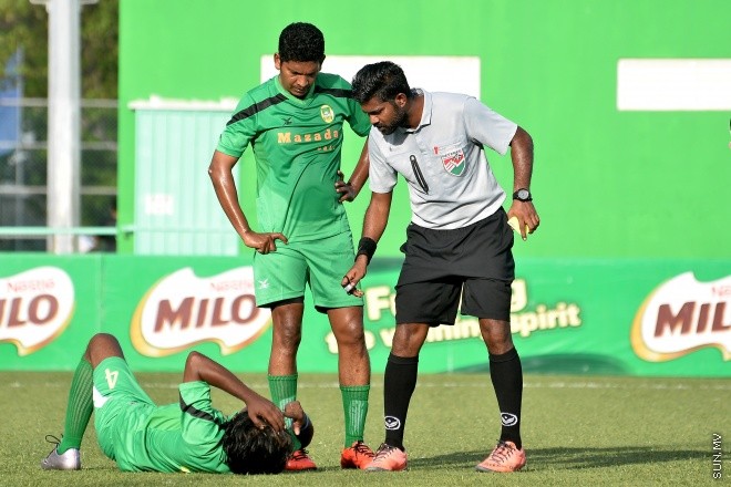 ރަމަަޟާން ވެޓްރެންސް ކަޕްގައި މާޒިޔާ ސްޕޯޓްސް ކްލަބާއި ދިވެހި ސިފައިންގެ ކްލަބް މިއަދު ބައްދަލުކުރި މެޗުގެ ތެރެއިން : 2-1 ގެ ނަތީޖާއަކުން އެ މެޗް ކާމިޔާބު ކުރީ މާޒިޔާ. --- ސަން ފޮޓޯ/ މުހަންމަދު އަފްރާހް