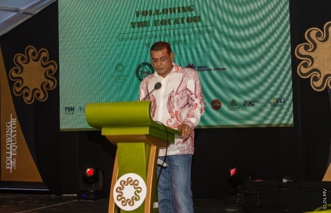 ރާއްޖޭގައި ބޭއްވި ފުރަތަމަ ޓޫރިޒަމް ފިލްމު ފެސްޓިވަލް ނިންމުމަށް ރޭ ސަން ސިޔާމް އިރުފުށީގައި ބޭއްވި ރަސްމިއްޔާތުގެ ތެރެއިން: އެ އެވޯޑް އިންތިޒާމް ކޮށްފައިވަނީ ސަން ސިޔާމް އިރުފުށި ރިސޯޓުގެ ފަރާތުން --- ސަން ފޮޓޯ/ ނާއިލް