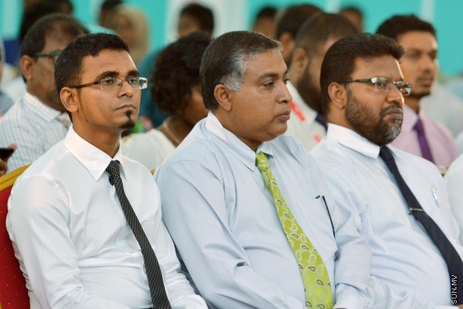 ޖުލައި 16، 2016: ސާފުރާއްޖެ ގައުމީ މަހާސިންތާ 2016 ހުޅުވުމުގެ ރަސްމިއްޔާތުގެ ތެރެއިން: މަހާސިންތާގައި ރަށްރަށުގެ ކައުންސިލަރުންނާއިއެކު ޖުމްލަ 265 ބައިވެރިއަކު ބައިވެރިވޭ -- ސަން ފޮޓޯ/ ފަޔާޒު މޫސާ