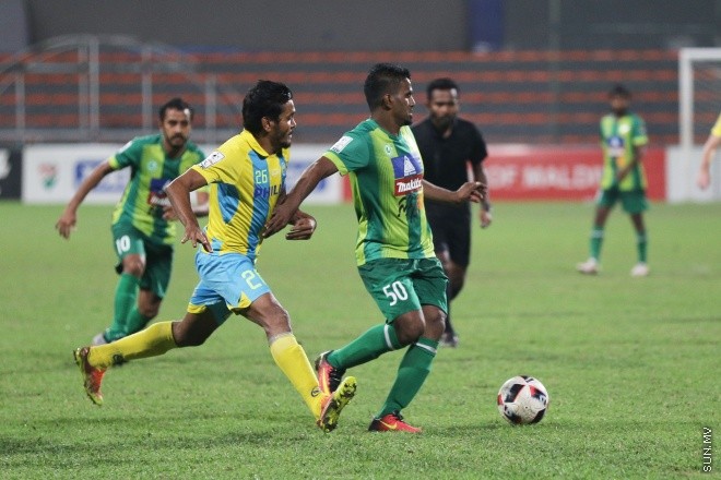 އޯގަސްޓް 14، 2016: އުރީދީ ދިވެހި ޕްރިމިއާ ލީގްގައި ކްލަބު ވެލެންސިއާ އާއި މާޒިޔާ ސްޕޯޓްސް އެންޑް ރެކްރިއޭޝަން ބައްދަލުކުރި މެޗުގެ ތެރެއިން -- ސަން ފޮޓޯ/ ފަޔާޒު މޫސާ