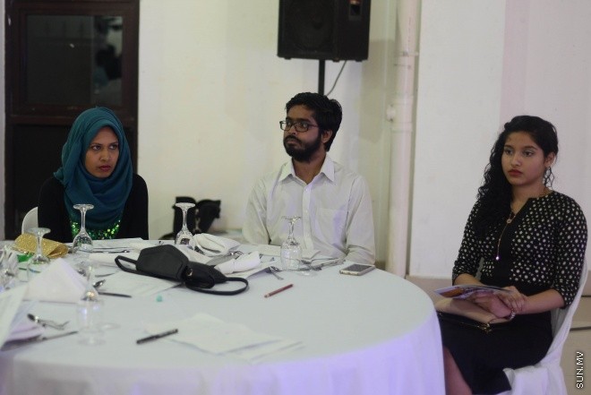28 އޮގަސްޓް 2016: ބިތުފަންގީގެ ދެވަން ސިލްސިލާ ނިންމާލުމުގެ ރަސްމިއްޔާތުގެ ތެރެެއިން---ސަން ފޮޓޯ: މުހައްމަދު އަފްރާހް