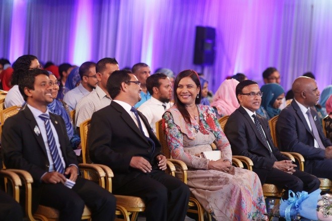 ސެޕްޓެމްބަރ 2، 2016: އިސްކަންދަރު ސްކޫލްގެ 2015ވަނަ އަހަރުގެ އަހަރީ އިނާމް ދިނުމުގެ ރަސްމިއްޔާތުގެ ތެރެއިން -- ސަން ފޮޓޯ/ ފަޔާޒު މޫސާ
