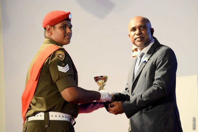 ސެޕްޓެމްބަރ 2، 2016: އިސްކަންދަރު ސްކޫލްގެ 2015ވަނަ އަހަރުގެ އަހަރީ އިނާމް ދިނުމުގެ ރަސްމިއްޔާތުގެ ތެރެއިން -- ސަން ފޮޓޯ/ މުހައްމަދު އަފްރާހް