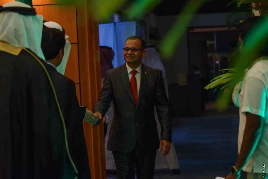 ސެޕްޓެމްބަރ23، 2016: ސައުދީ އަރަބިއްޔާގެ 86 ވަނަ ގައުމީ ދުވަހުގެ މުނާސްބަތުގައި ކުރުބާ މޯލްޑިވްސް ރިސޯޓްގައި ބޭއްވި ރަސްމިއްޔާތުގެ ތެރެއިން--- ސަން ފޮޓޯ: މުހައްމަދު އަފްރާހް