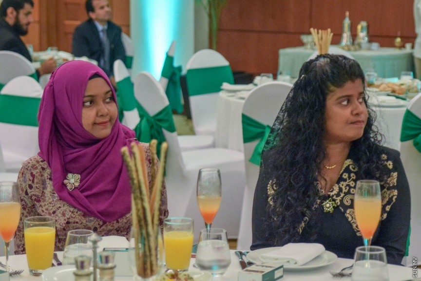 ސެޕްޓެމްބަރ23، 2016: ސައުދީ އަރަބިއްޔާގެ 86 ވަނަ ގައުމީ ދުވަހުގެ މުނާސްބަތުގައި ކުރުބާ މޯލްޑިވްސް ރިސޯޓްގައި ބޭއްވި ރަސްމިއްޔާތުގެ ތެރެއިން--- ސަން ފޮޓޯ: މުހައްމަދު އަފްރާހް