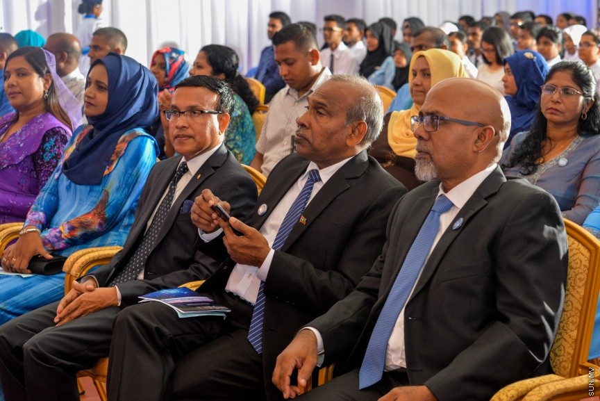 25 ސެޕްޓެމްބަރ 2016: ޖަމާލުއްދިީން ސްކޫލްގެ 2015ވަނަ އަހަރުގެ އަހަރީ އިނާމް ދިނުމުގެ ރަސްމިއްޔާތުގެ ތެރެއިން -- ސަން ފޮޓޯ/ މުހައްމަދު އަފްރާހް