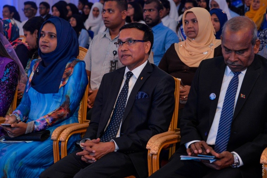 25 ސެޕްޓެމްބަރ 2016: ޖަމާލުއްދިީން ސްކޫލްގެ 2015ވަނަ އަހަރުގެ އަހަރީ އިނާމް ދިނުމުގެ ރަސްމިއްޔާތުގެ ތެރެއިން -- ސަން ފޮޓޯ/ މުހައްމަދު އަފްރާހް