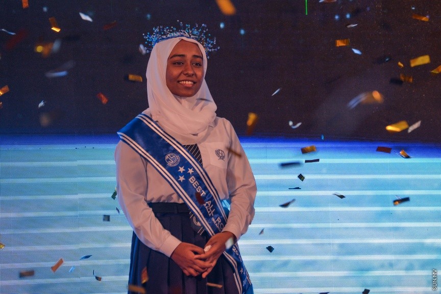 25 ސެޕްޓެމްބަރ 2016: ޖަމާލުއްދިީން ސްކޫލްގެ 2015ވަނަ އަހަރުގެ އަހަރީ އިނާމް ދިނުމުގެ ރަސްމިއްޔާތުގެ ތެރެއިން -- ސަން ފޮޓޯ/ މުހައްމަދު އަފްރާހް