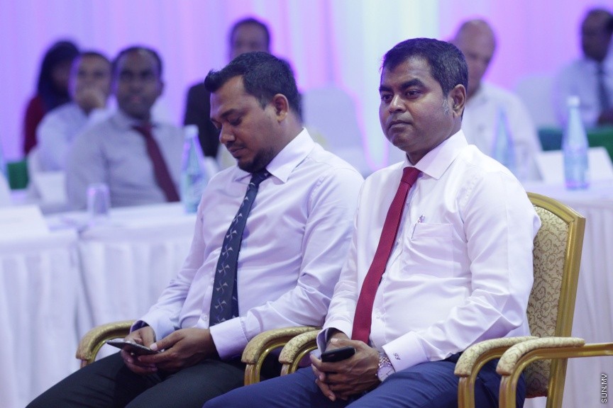 ސެޕްޓެމްބަރ 27، 2016: ޓޫރިޒަމް ދާއިރާގެ އިސްބޭފުޅުންގެ ފޯރަމް ފެށުމަށް ބޭއްވި ރަސްމިއްޔާތުގެ ތެރެއިން -- ސަން ފޮޓޯ/ ފަޔާޒު މޫސާ