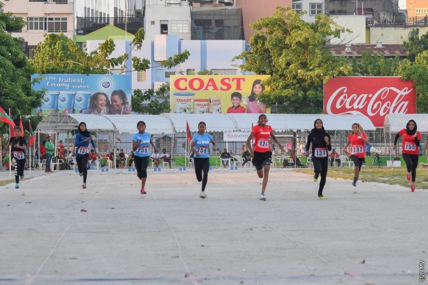 އޮކްޓޯބަރ 6، 2016: ގައުމީ އެތުލެޓިކްސް މުބާރާތުގެ ތެރެއިން -- ސަން ފޮޓޯ/ ފަޔާޒު މޫސާ