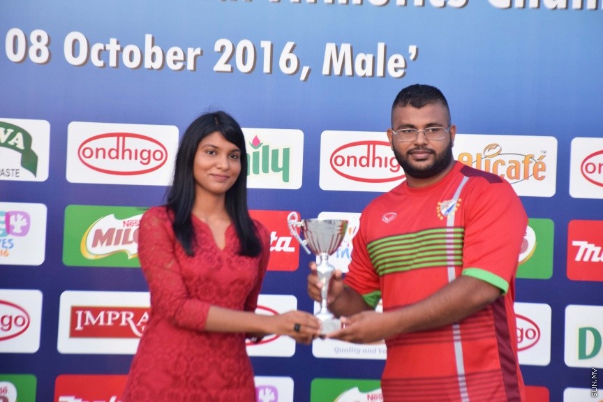އޮކްޓޯބަރ 8، 2016: ގައުމީ އެތުލެޓިކްސް މުބާރާތުގެ ނިންމުމުގެ ރަސްމިއްޔާތުގެ ތެރެއިން -- ސަން ފޮޓޯ/ ފަޔާޒު މޫސާ