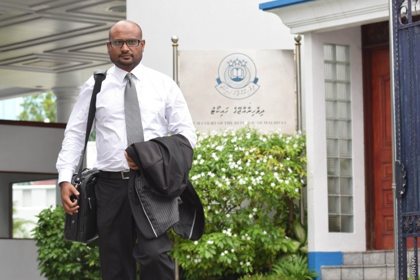 20 އޮކްޓޯބަރ 2016: ޕީޕީއެމް މައްސަލާގެ އިސްތިއުނާފް އަޑުއެހުން	 ނިންމާލުމަށް ފަހު ހައިކޯޓުން ނިކުމެވަޑައި ގަންނަވަނީ---ސަން ފޮޓޯ-- މުހައްމަދު އަފްރާހް