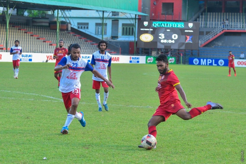27 އޮކްޓޯބަރ، 2016: 1 ވަނަ ޑިވިޝަނައް ކޮލިފައި ވުމުގެ ގޮތުން ވިކްޓަރީ އާއި ޒެފްރޯލް ބައްދަލު ކުރި މެޗުގެ ތެރެއިން: 0-4ގެ ނަތީޖާ އަކުން  ޒެފްރޯލް ބަލިކޮށް އުރީދޫ ދިވެހި ޕްރިމިއާ ލީގްގައި ދެމިއޮތުމުގެ އުންމީދު ވިކްޓަރީއިން ބޮޑު ކޮށްފި---ސަން ފޮޓޯ/ މުހައްމަދު އަފްރާހް 