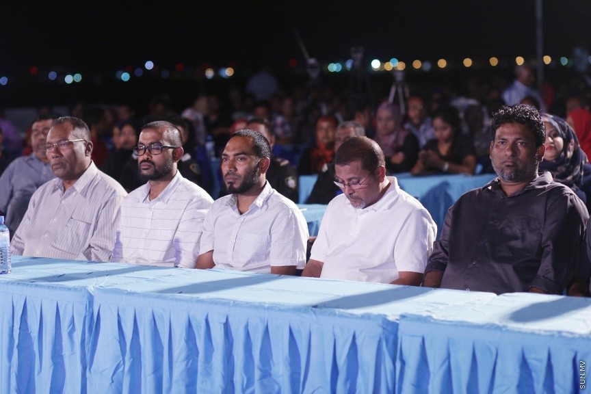 އޮކްޓޯބަރ 30، 2016: އެމްޕީއެލްއަށް 30 އަހަރު ފާހަގަކުރުމުގެ ގޮތުން މީރުބަހުރު ބަނދަރުގައި ބޭއްވި ހަފްލާގެ ތެރެއިން -- ސަން ފޮޓޯ